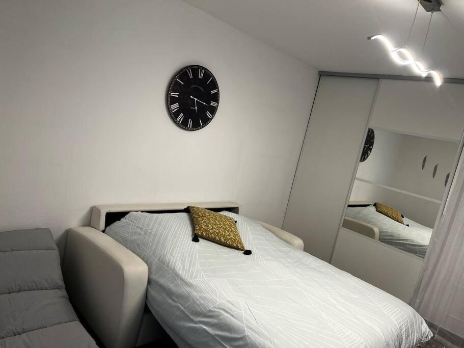 Apartament Chez Julien & Ornella Saint-Laurent-du-Var Zewnętrze zdjęcie